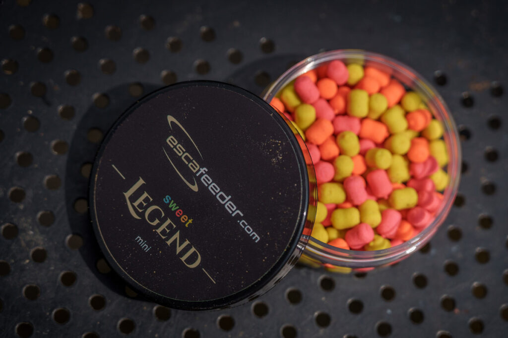 method-feeder-appats-amorce-pellets-wafters-2