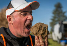 comment-mouiller-amorce-peche-1